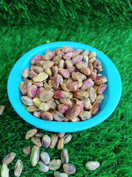 Green plain Pistachios 100% Natural & Unsalted